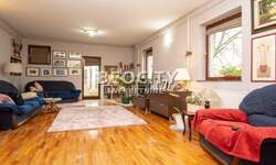 Kuca, Beograd, Zemun (novi Grad), prodaja, 216m2, 450000e, id1475063