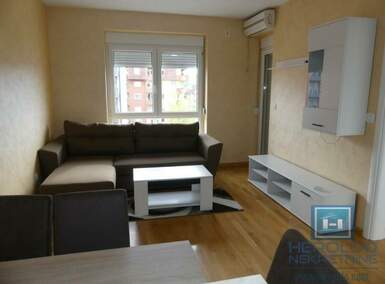 Jednoiposoban stan, Jagodina, izdavanje, 39m2, 220e, id1475837