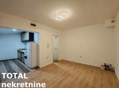 Jednosoban stan, Novi Sad, Centar, prodaja, 26m2, 63500e, id1476135