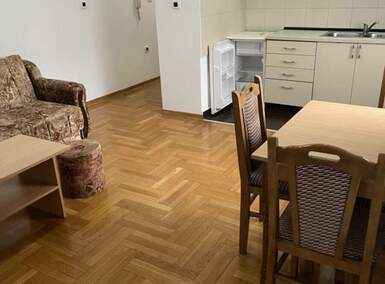 Jednoiposoban stan, Novi Sad, izdavanje, 39m2, 350e, id1476238