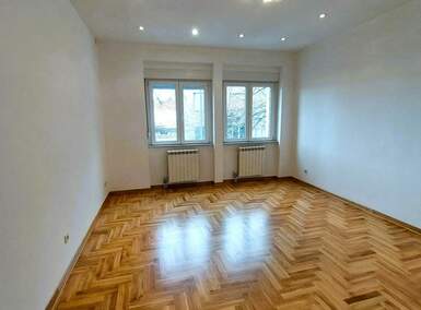 Trosoban stan, Beograd, Palata Pravde, izdavanje, 88m2, 1000e, id1476335