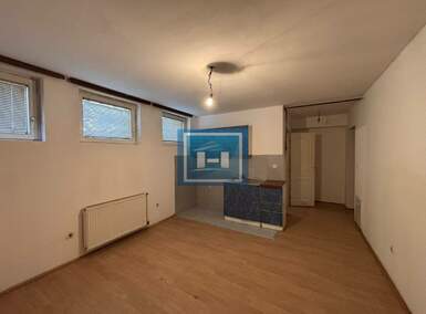 Jednoiposoban stan, Jagodina, prodaja, 42m2, 30000e, id1476378