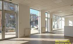 Poslovni prostor / Lokal, Beograd, Đeram, izdavanje, 180m2, 3000e, id1475929