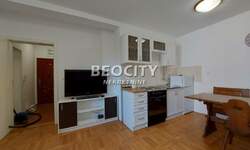 Dvosoban stan, Novi Sad - Centar | Izdavanje · 38m² · 370€