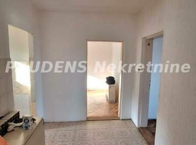 Trosoban stan, Beograd, Ćalije, prodaja, 113m2, 150000e, id1477052