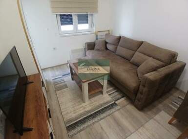 Jednoiposoban stan, Jagodina, izdavanje, 32m2, 250e, id1477498