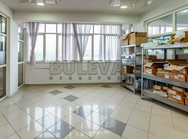 Poslovni prostor / Lokal, Niš, Medijana(Niš), prodaja, 400m2, 395000e, id1477520