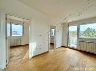 Trosoban stan, Beograd, Severni bulevar , prodaja, 45m2, 155000e, id1477571