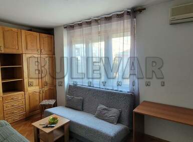 Jednosoban stan, Niš, Centar, izdavanje, 33m2, 250e, id1477760