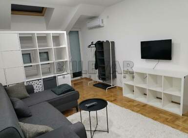 Garsonjera, Niš, Palilula, izdavanje, 29m2, 250e, id1477864