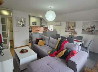 Dvoiposoban stan, Niš, Bulevar Nemanjica, prodaja, 52m2, 100000e, id1478111