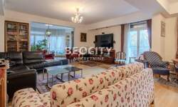 Cetvorosoban stan, Beograd, Vračar (centar), prodaja, 250m2, 1250000e, id1479628