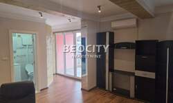 Poslovni prostor / Lokal, Beograd, Zemun (kej), izdavanje, 33m2, 350e, id1480755