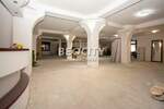 Poslovni prostor / Lokal, Beograd, Rakovica, prodaja, 365m2, 580000e, id1481416