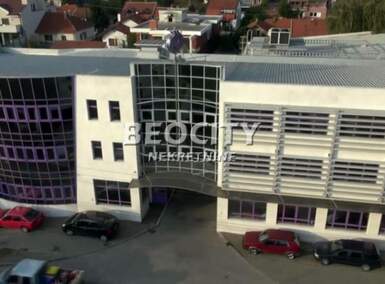 Poslovni prostor / Lokal, Novi Sad, Adamovićevo Naselje, izdavanje, 800m2, 8000e, id1482077