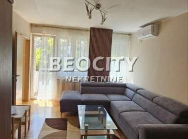Trosoban stan, Novi Sad, Socijalno, izdavanje, 50m2, 500e, id1482133