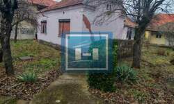 Kuća, Paraćin | Prodaja · 203m² · 30.000€