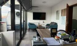 Poslovni prostor / Lokal, Beograd, Vitanovačka, izdavanje, 235m2, 2250e, id1482418