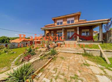 Kuca, Beograd, Jajinci, prodaja, 320m2, 400000e, id1483082