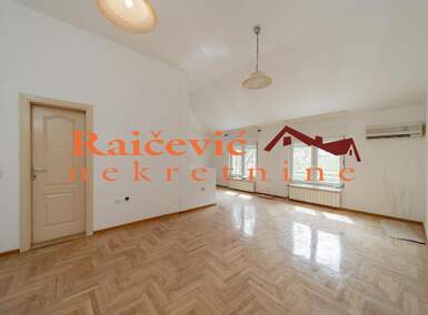 Trosoban stan, Beograd, Lion, prodaja, 83m2, 205000e, id1483209