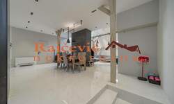 Trosoban stan, Beograd, Centar, prodaja, 160m2, 900000e, id1483281