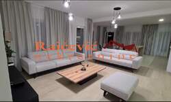 Cetvorosoban stan, Beograd, Dedinje, prodaja, 180m2, 900000e, id1483286