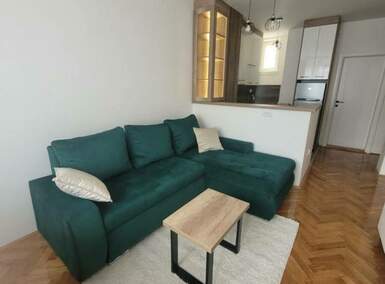 Jednoiposoban stan, Novi Sad, izdavanje, 38m2, 450e, id1483385