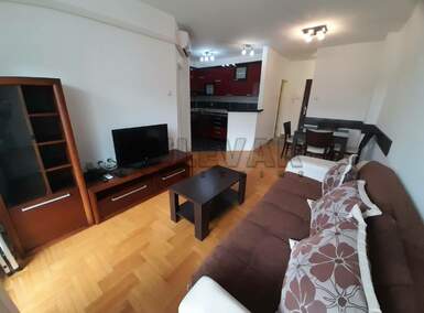 Jednoiposoban stan, Niš, Centar, izdavanje, 42m2, 350e, id1485603