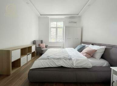 Dvosoban stan, Beograd, Bajlonova pijaca, izdavanje, 33m2, 750e, id1485639