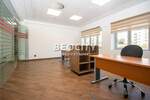 Poslovni prostor / Lokal, Beograd, Zemun (centar), izdavanje, 325m2, 3900e, id1485726
