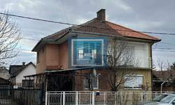 Kuća, Paraćin | Prodaja · 109m² · 52.000€