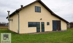 Poslovni prostor / Lokal, Beograd - Orašac | Izdavanje · 180m² · 400€