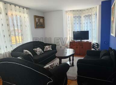 Dvoiposoban stan, Niš - Donja Vrežina | Izdavanje · 68m² · 350€