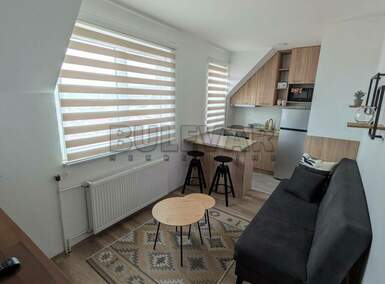 Jednosoban stan, Niš - Pravni fakultet | Izdavanje · 28m² · 300€