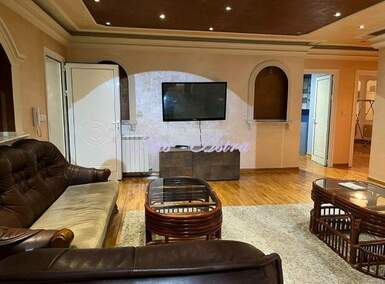 Cetvorosoban stan, Beograd - Kumodraž | Izdavanje · 130m² · 600€