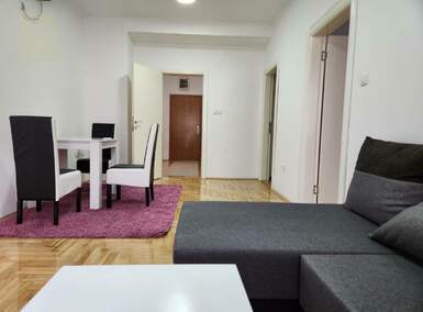 Dvosoban stan, Novi Sad | Izdavanje · 48m² · 450€