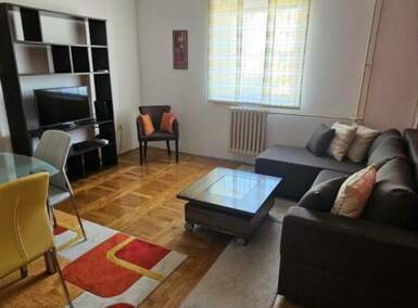 Jednoiposoban stan, Novi Sad | Izdavanje · 40m² · 370€