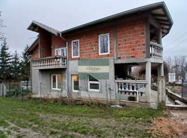 Kuća, Kragujevac | Prodaja · 205m² · 75.000€