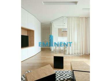 Trosoban stan, Beograd - Slavija | Izdavanje · 87m² · 1.250€