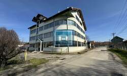 Poslovni prostor / Lokal, Ćuprija - Supska | Izdavanje · 1320m² · 1.000€