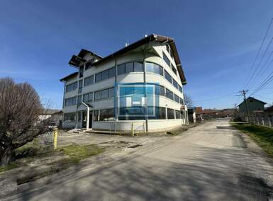 Poslovni prostor / Lokal, Ćuprija - Supska | Izdavanje · 1320m² · 1.000€