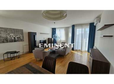 Trosoban stan, Beograd - Tašmajdan | Izdavanje · 92m² · 1.200€