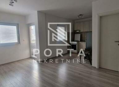 Jednosoban stan, Beograd - Kneževac | Izdavanje · 32m² · 300€