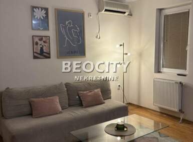 Dvosoban stan, Novi Sad - Centar | Izdavanje · 45m² · 450€
