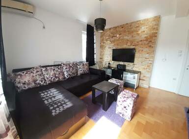 Jednoiposoban stan, Niš - Čair | Izdavanje · 44m² · 400€