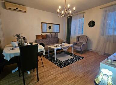 Trosoban stan, Kragujevac | Prodaja · 65m² · 145.000€