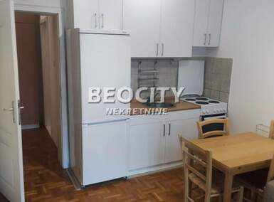 Trosoban stan, Novi Sad - Socijalno | Izdavanje · 41m² · 500€