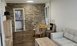 Trosoban stan, Niš - Gradska bolnica | Prodaja · 68m² · 153.000€