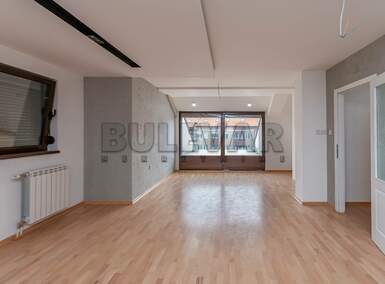 Cetvorosoban stan, Niš - Pantelej(Niš) | Prodaja · 149m² · 170.000€