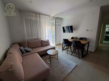 Trosoban stan, Novi Sad | Izdavanje · 50m² · 550€